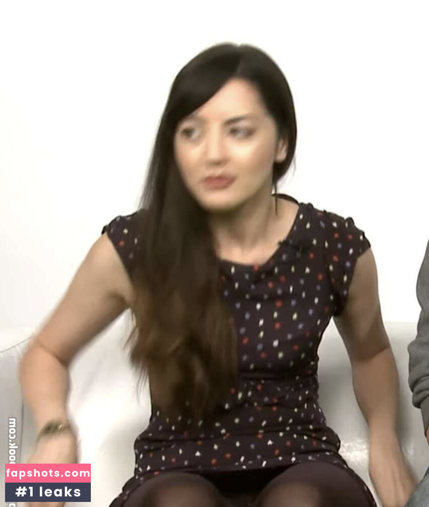 Jane Douglas gallery photo #61