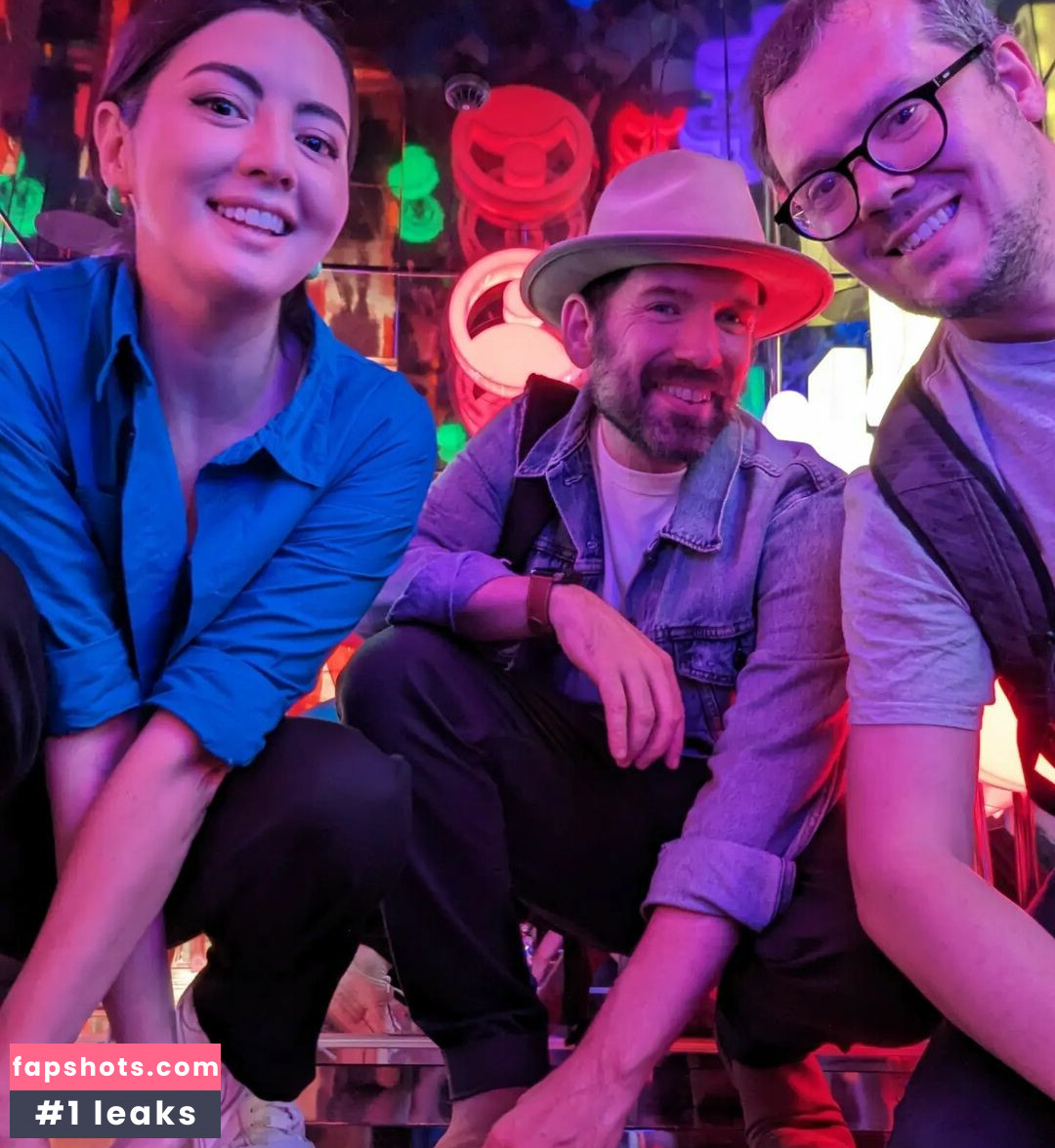 Jane Douglas gallery photo #76