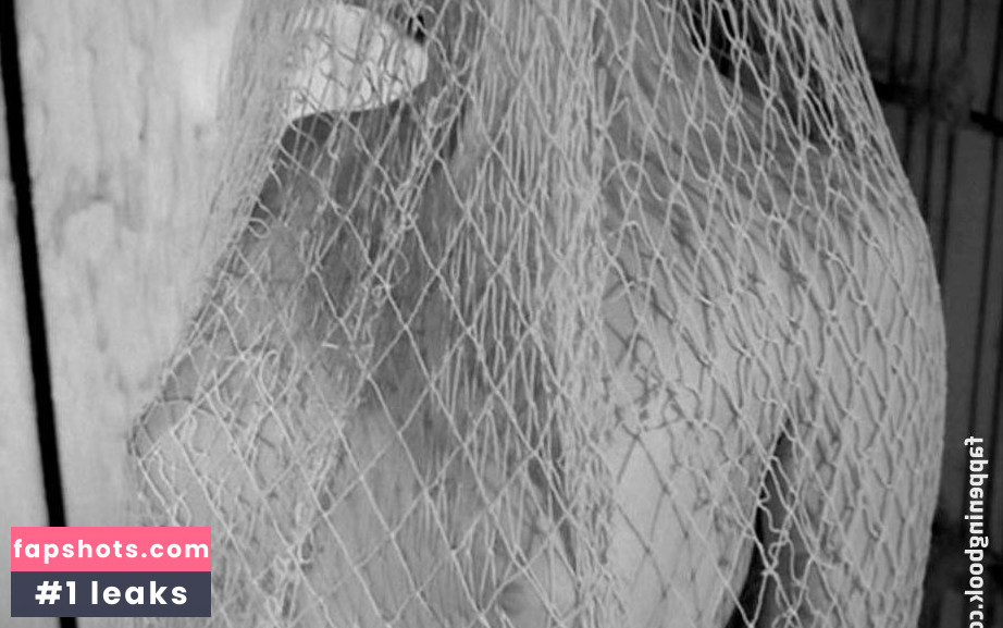 Jane Hill nude babe gallery