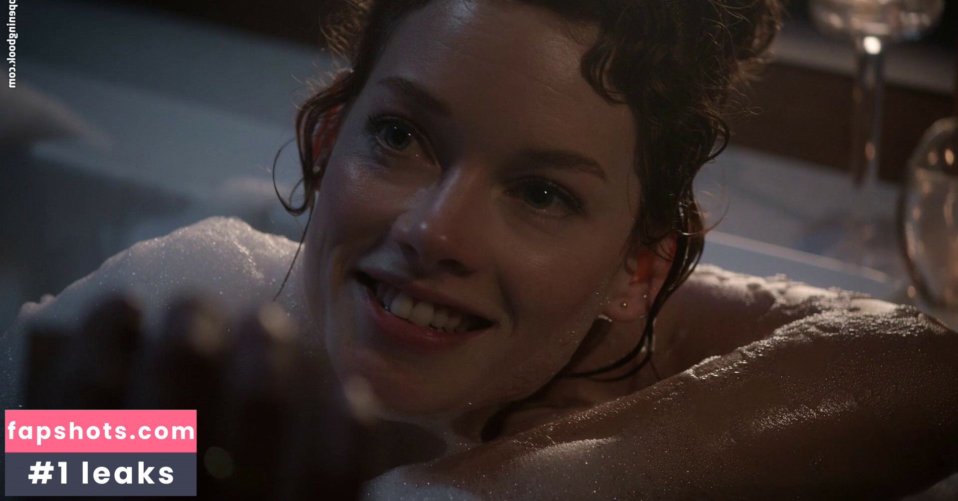 Jane Levy gallery photo #12