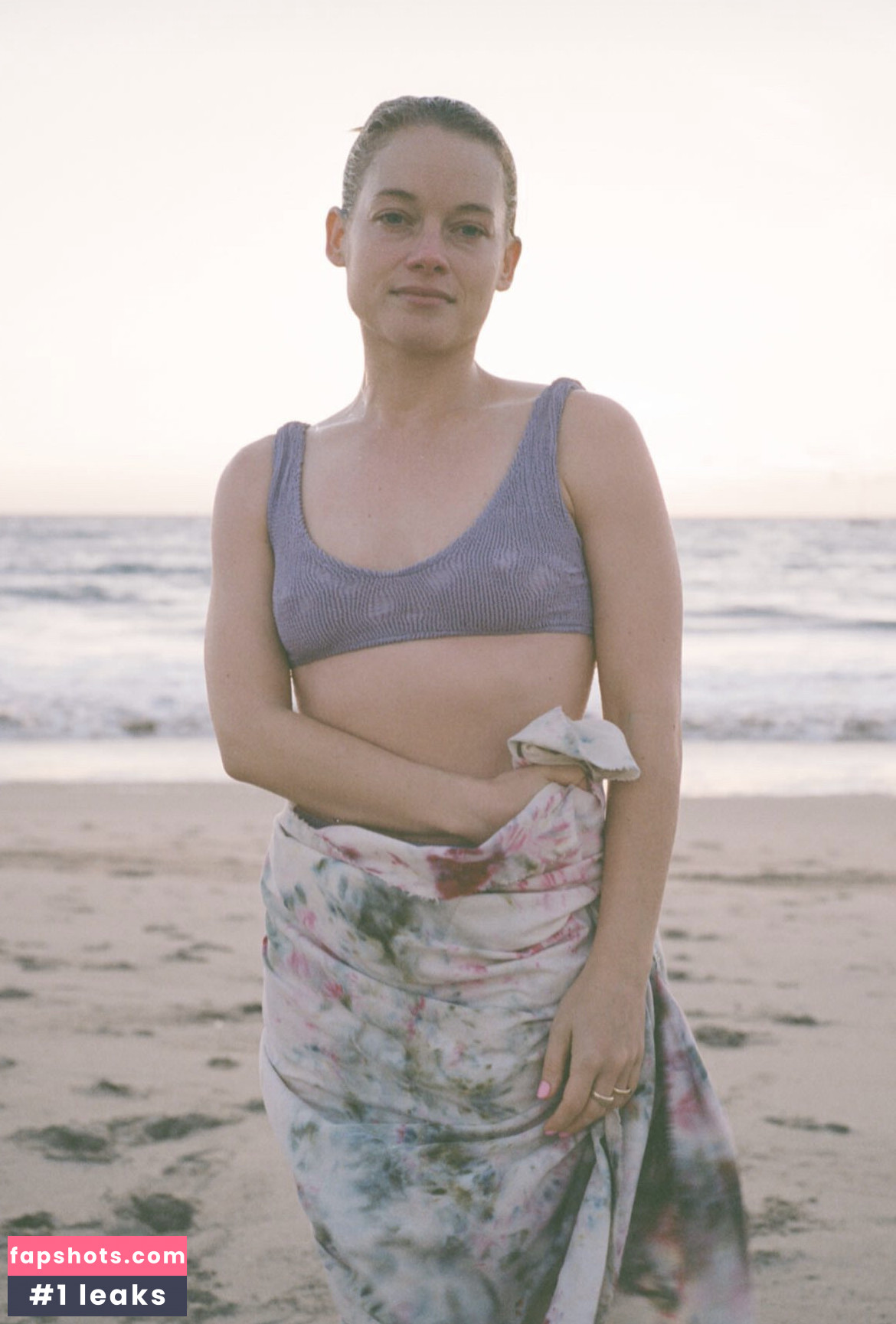 Jane Levy gallery photo #15