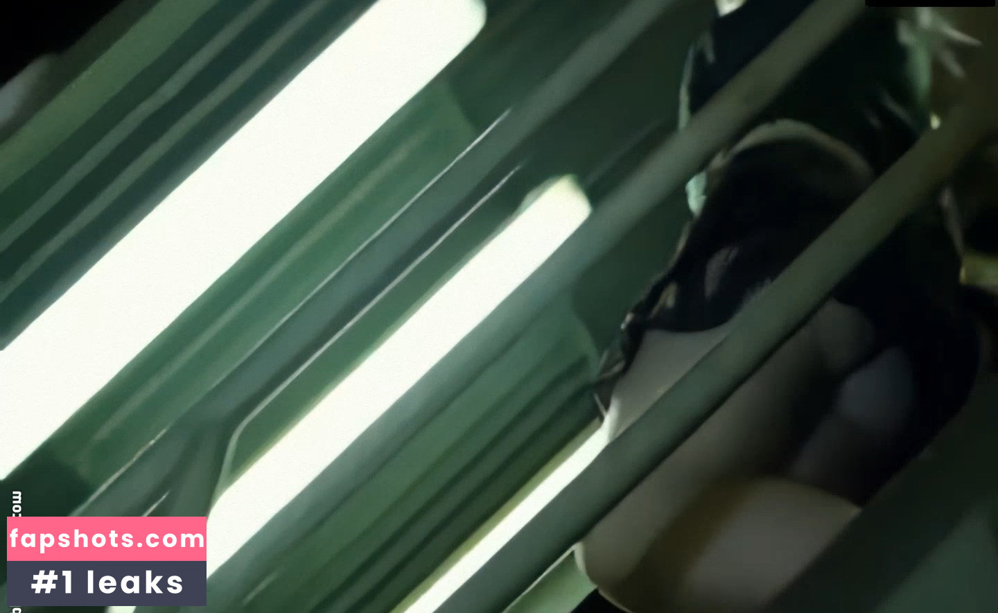 Jane Levy gallery photo #28