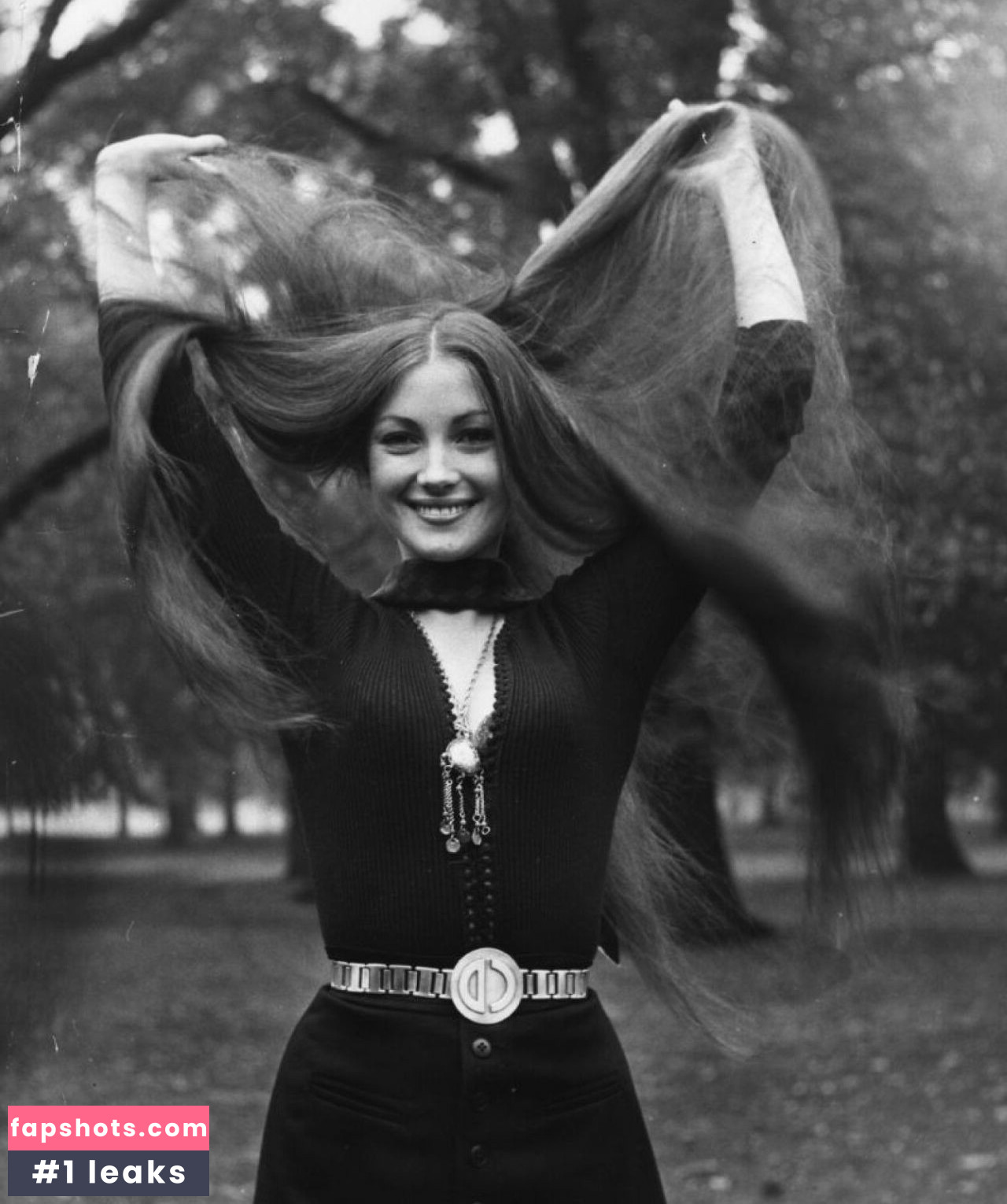 Jane Seymour gallery photo #23