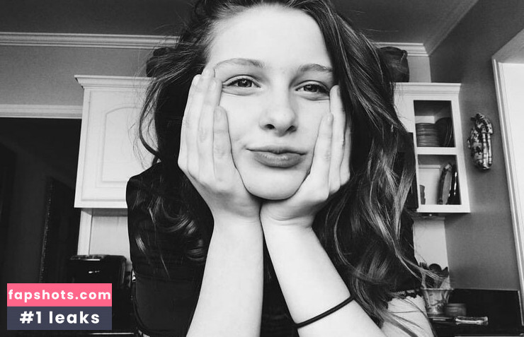 Jane Widdop gallery photo #15