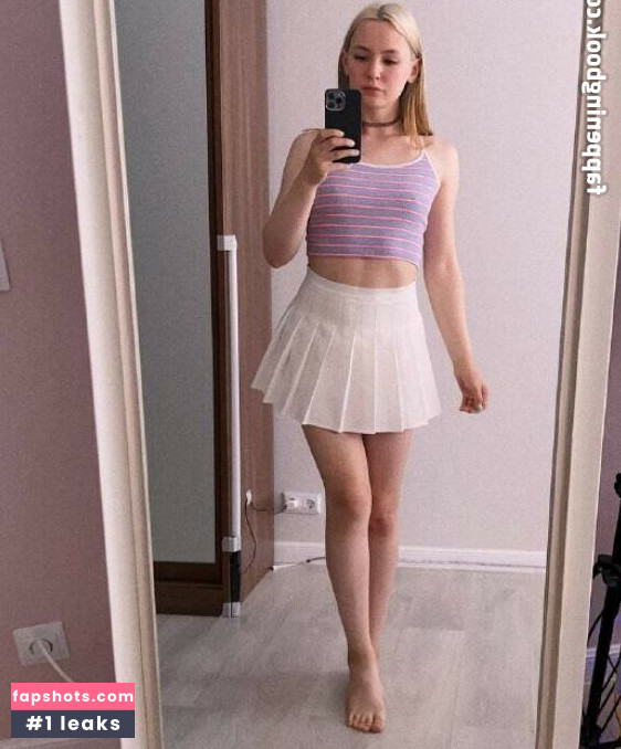 Jane Wild gallery photo #19