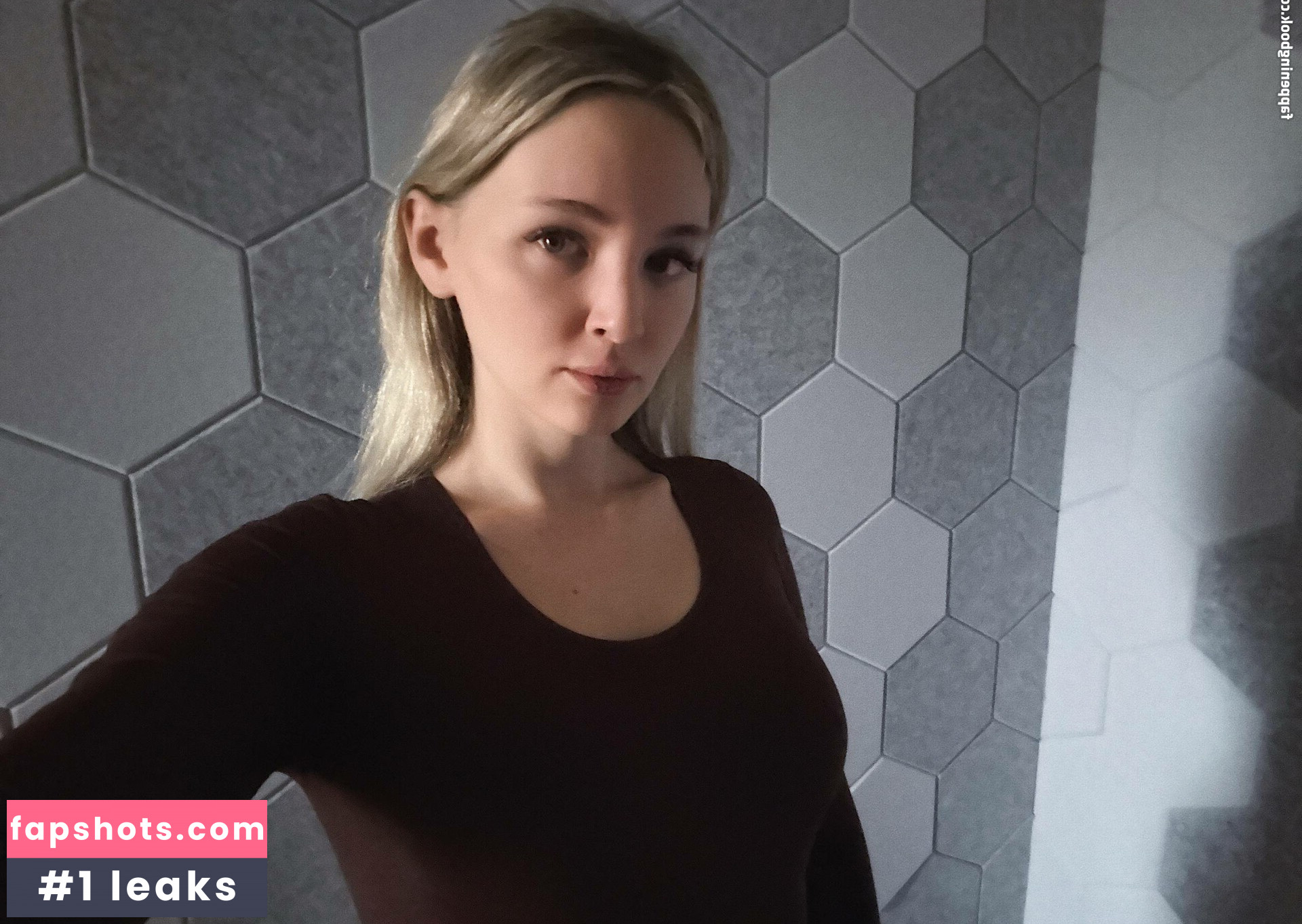 Jane Wild gallery photo #8