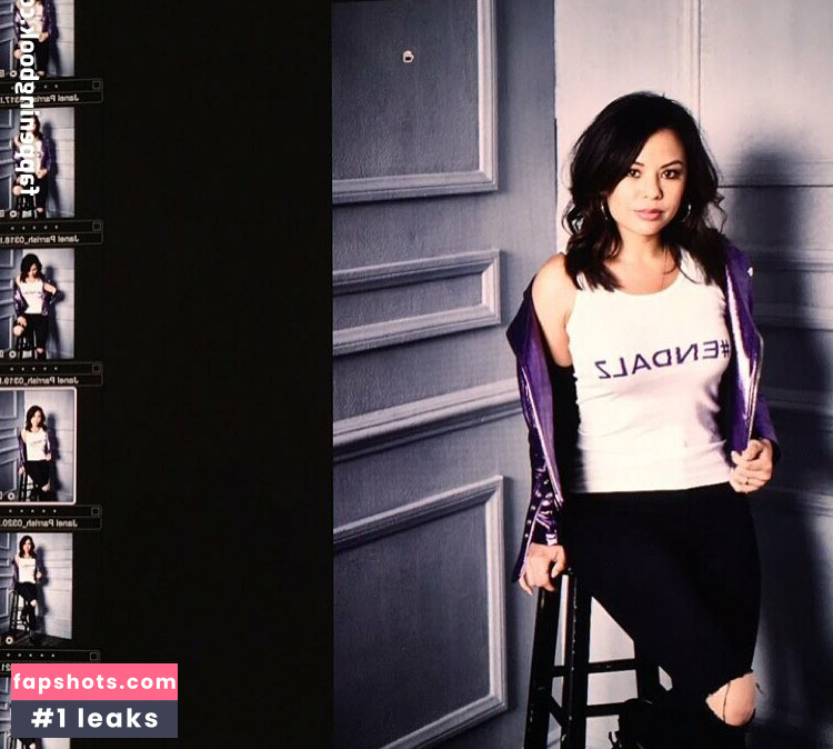 Janel Parrish Nahé úniky fotek pouze od fanoušků #13 - Fapshots