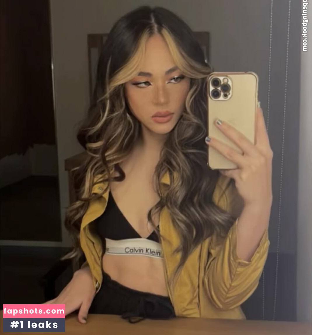 Janella Salvador gallery photo #3