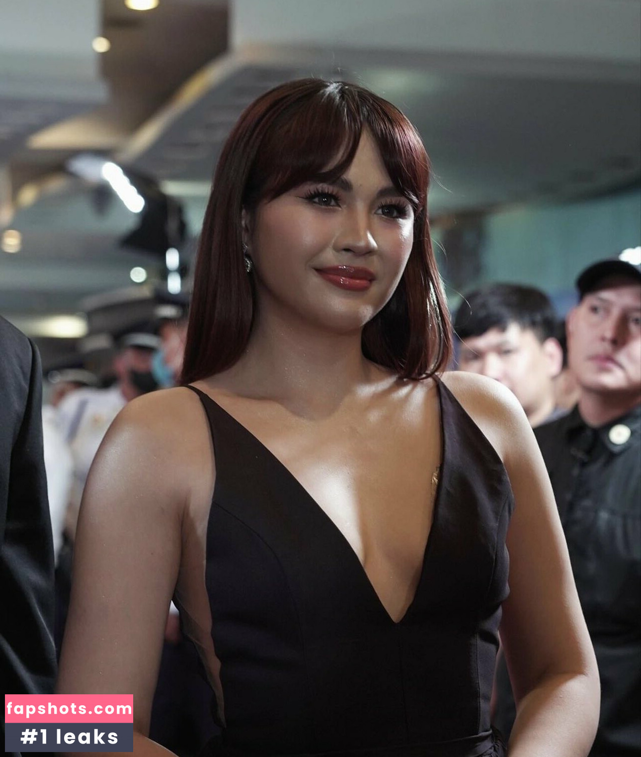 Janella Salvador gallery photo #7