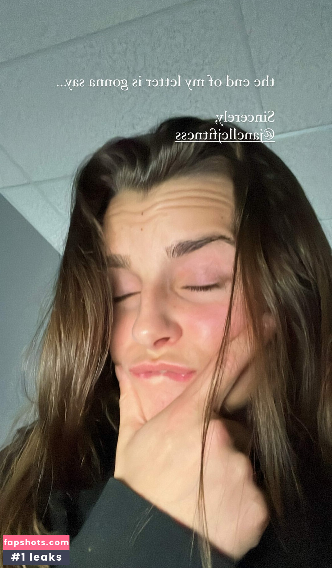 Janelle Jolicoeur gallery photo #36