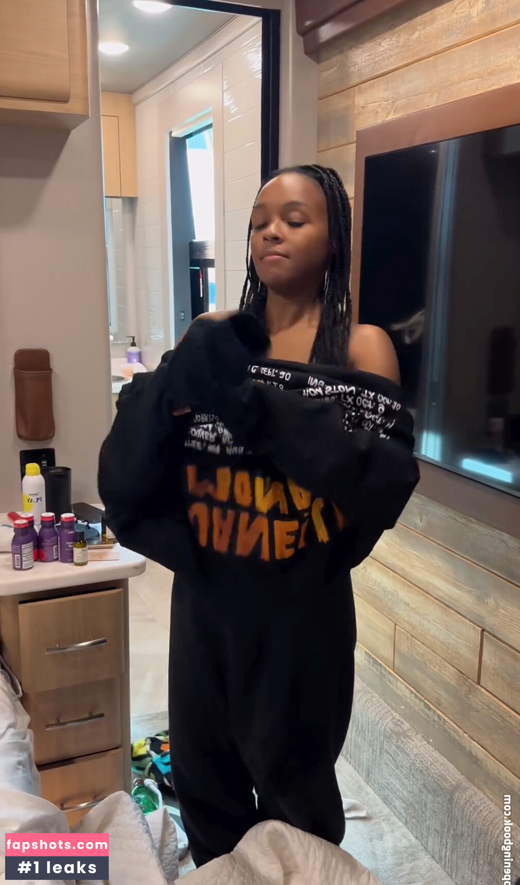 Janelle Monáe gallery photo #181