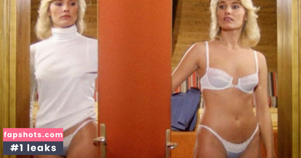 Janet Agren gallery photo #12