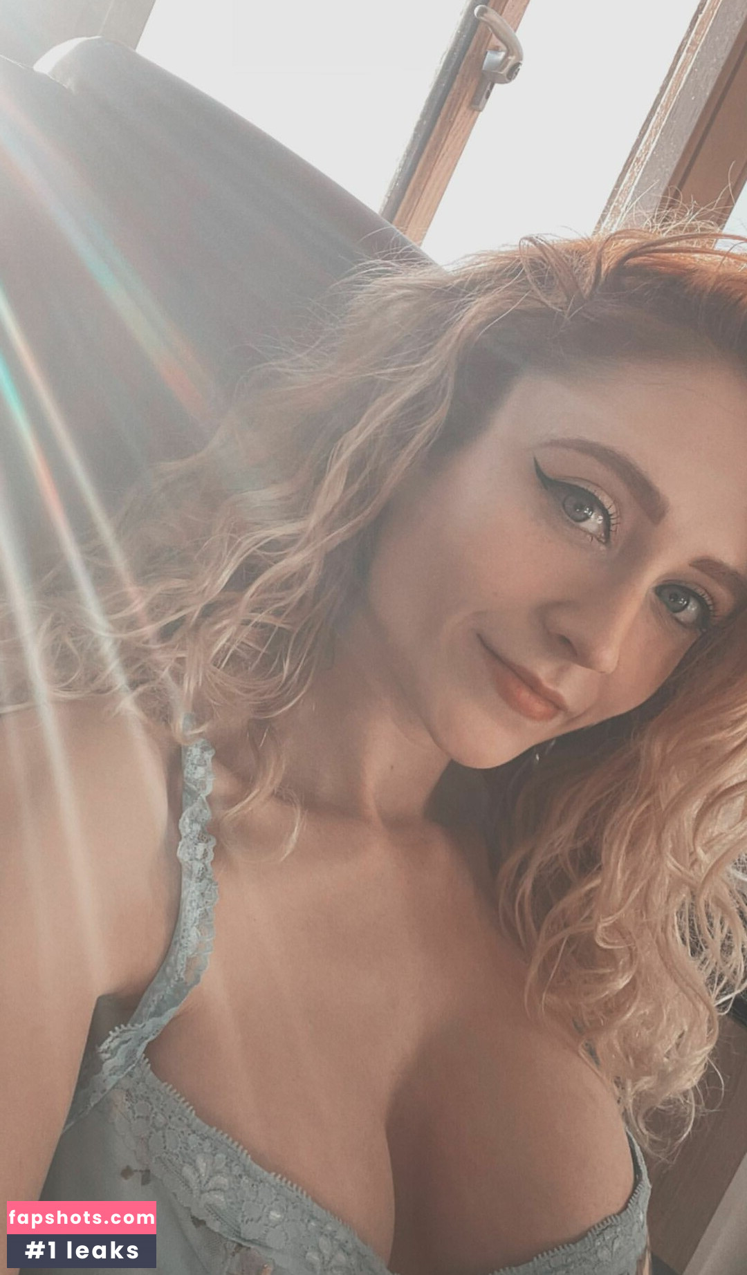Janet Devlin Filtración Desnuda OnlyFans Foto #68 - Fapshots