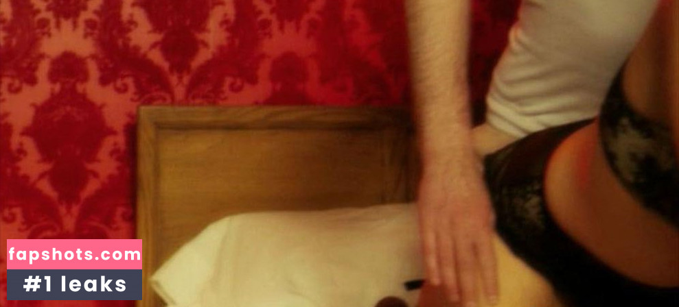 Janet Lane gallery photo #3