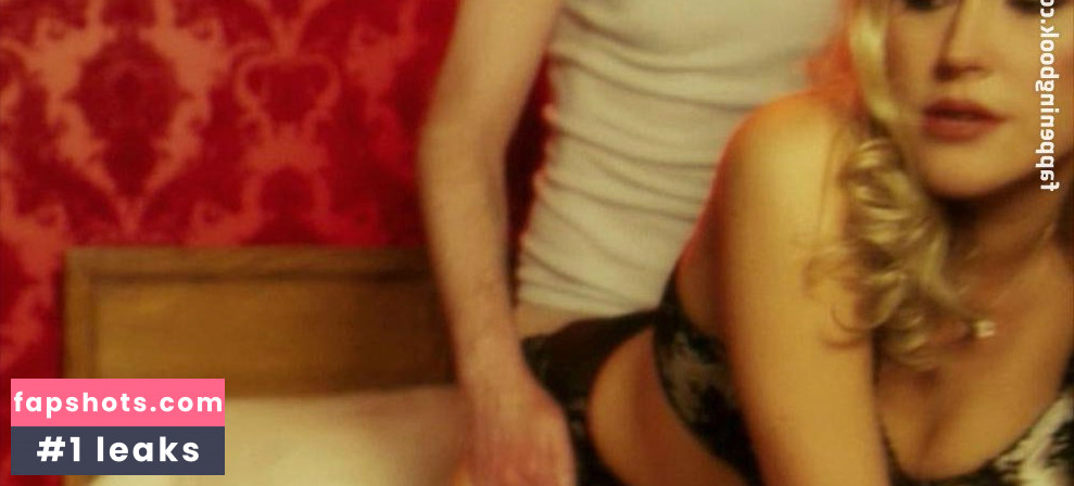 Janet Lane gallery photo #4