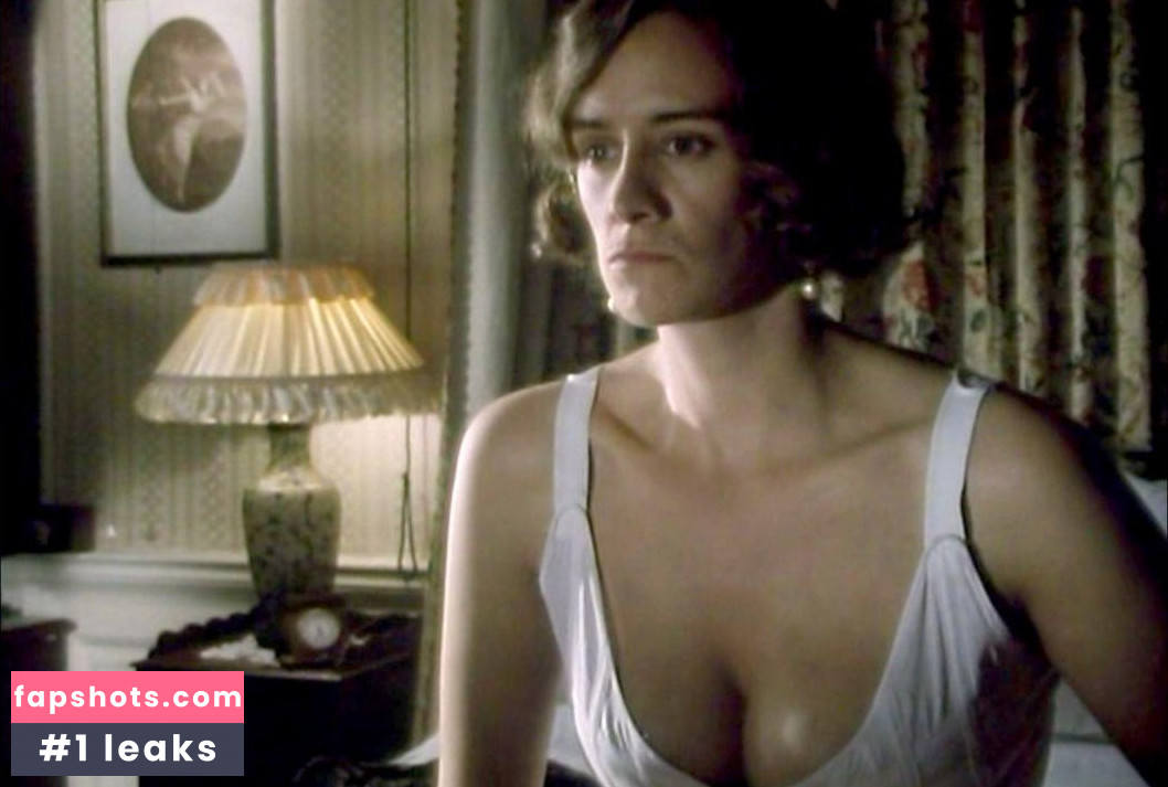 Janet McTeer gallery photo #23