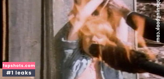 Janet Wood gallery photo #27