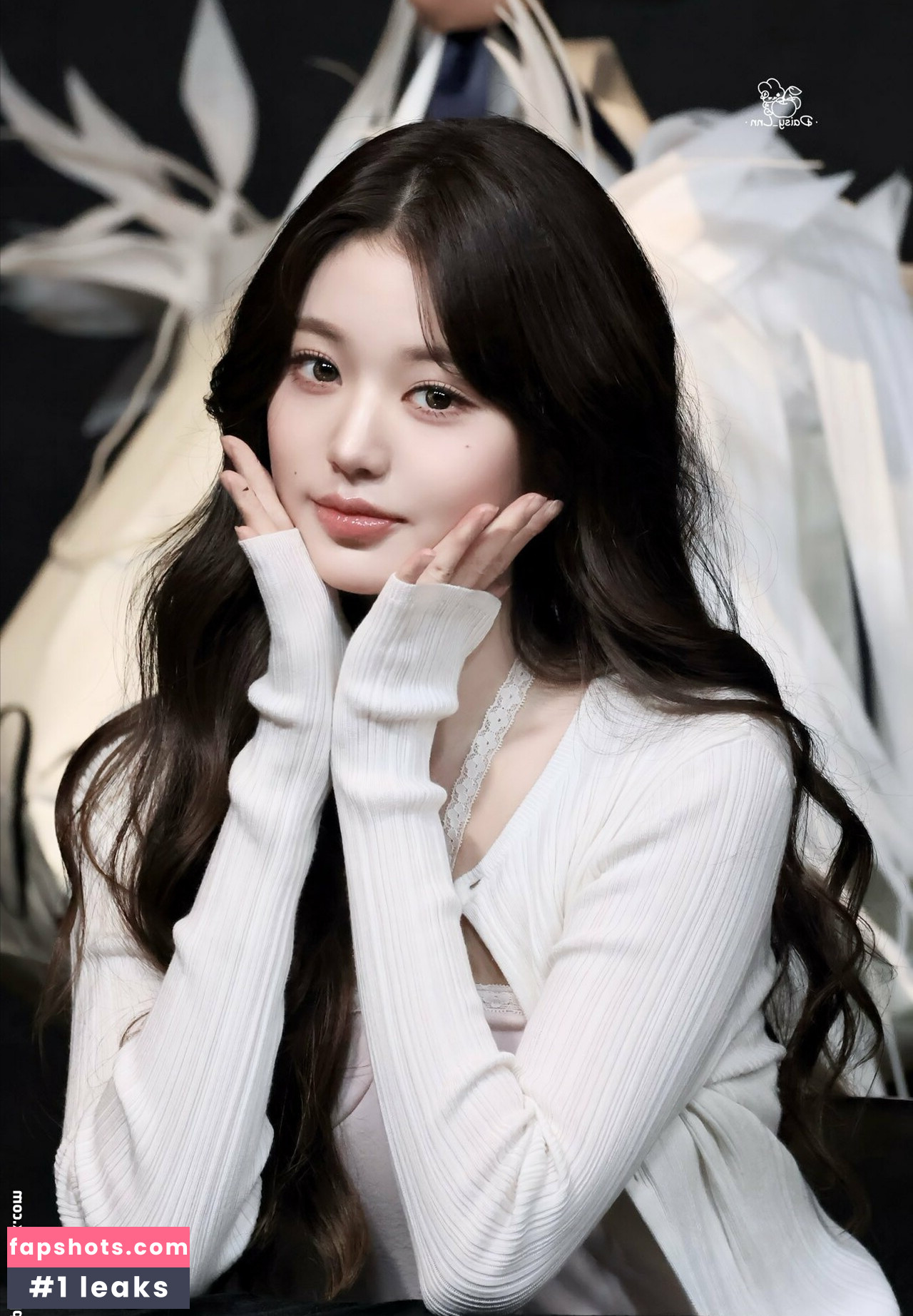 Jang Won-young gallery photo #209