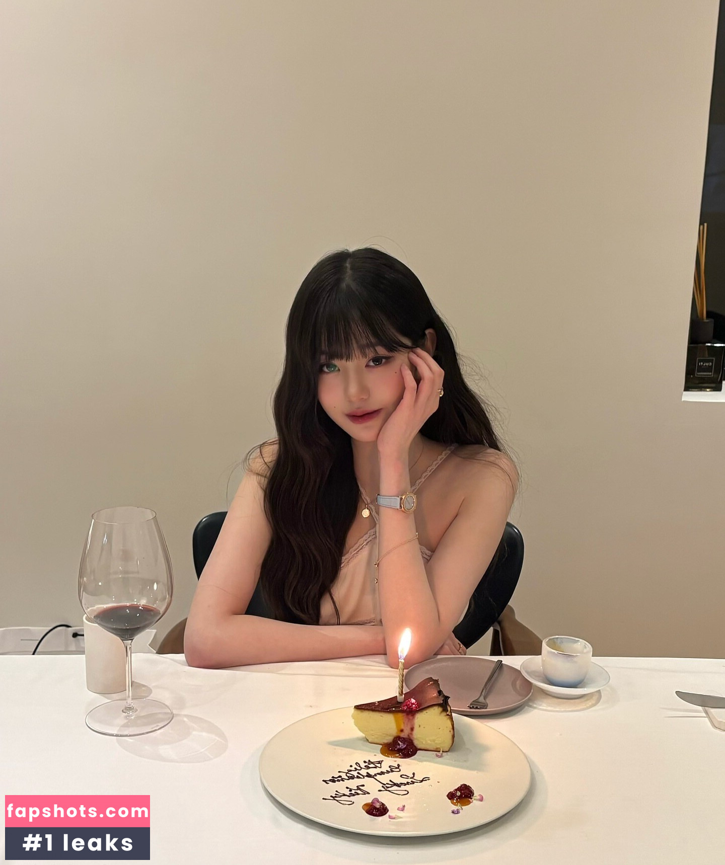 Jang Won-young gallery photo #398