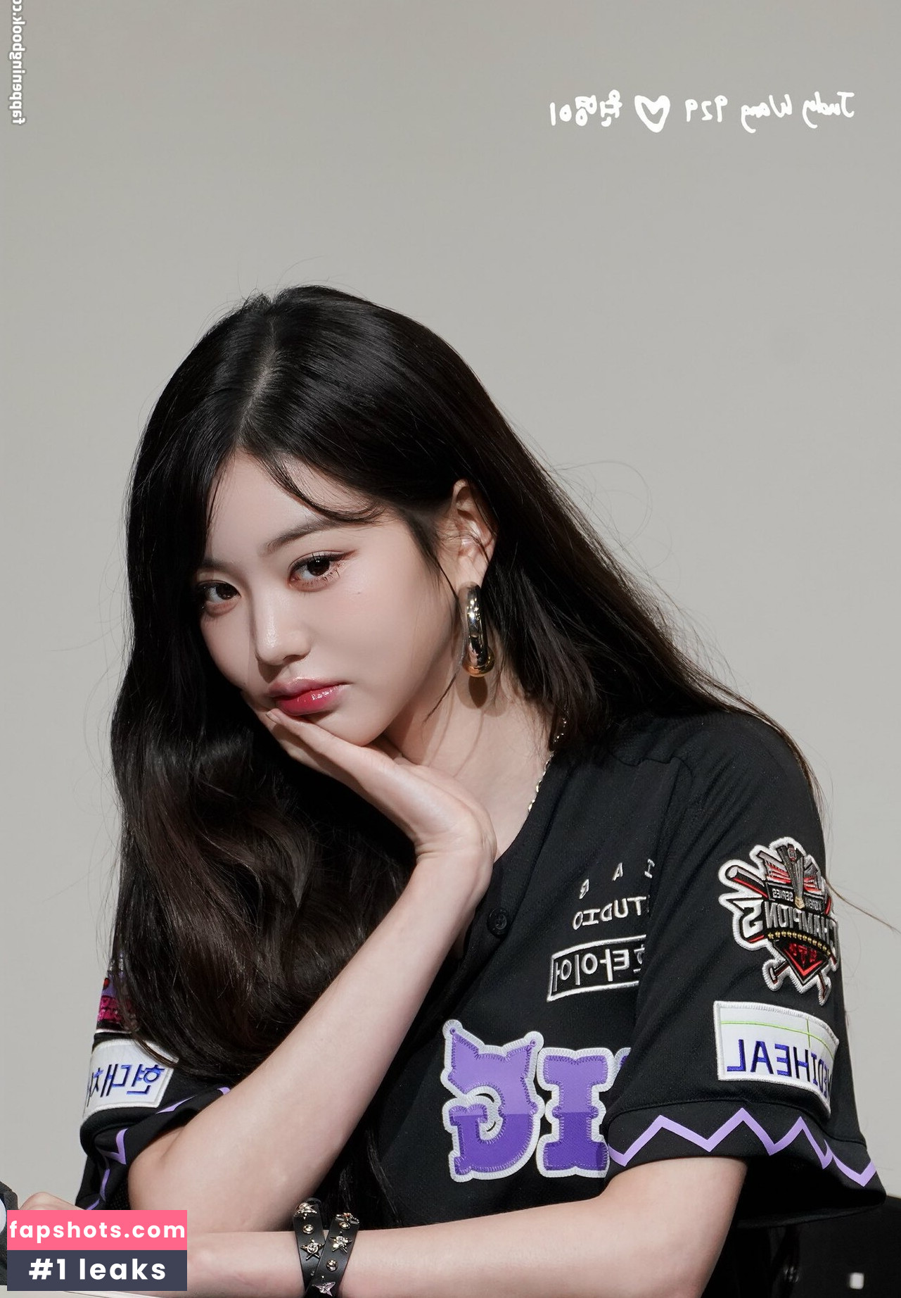 Jang Won-young gallery photo #408