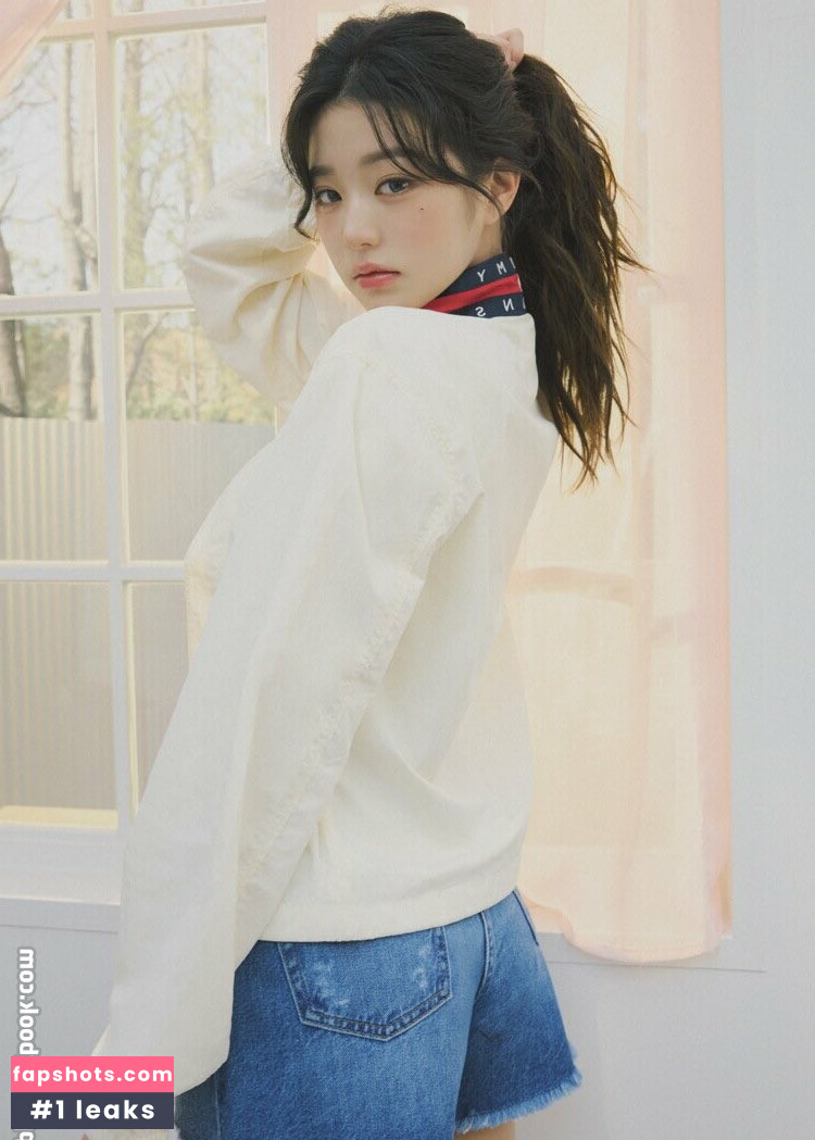 Jang Won-young gallery photo #665