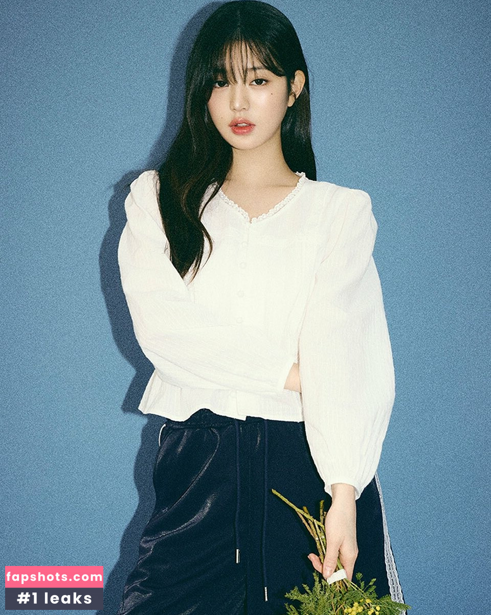 Jang Won-young gallery photo #696