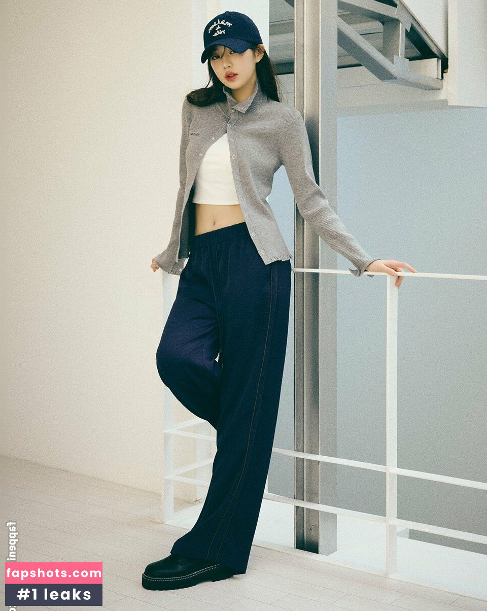 Jang Won-young gallery photo #711