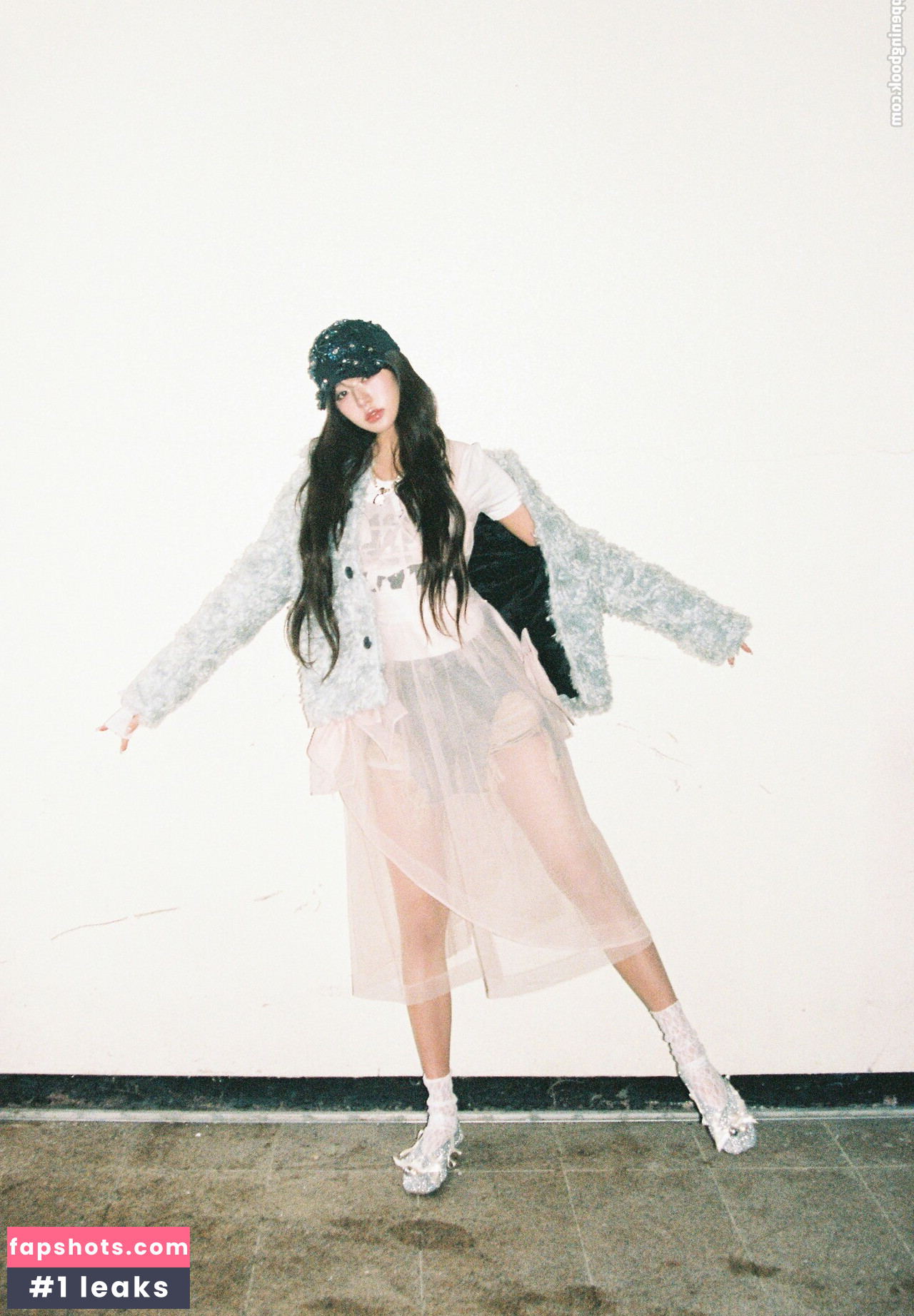 Jang Won-young gallery photo #756