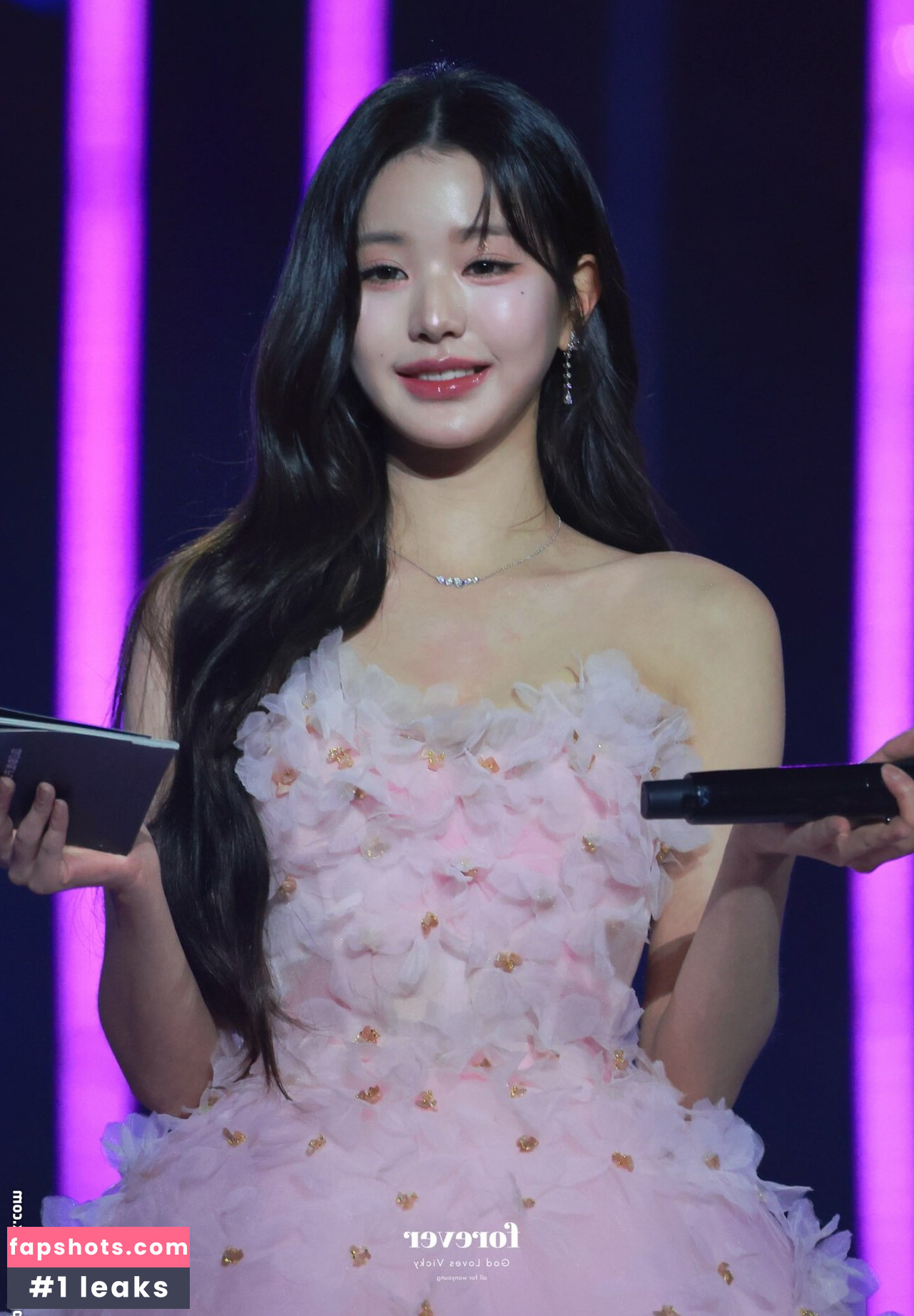 Jang Won-young gallery photo #805