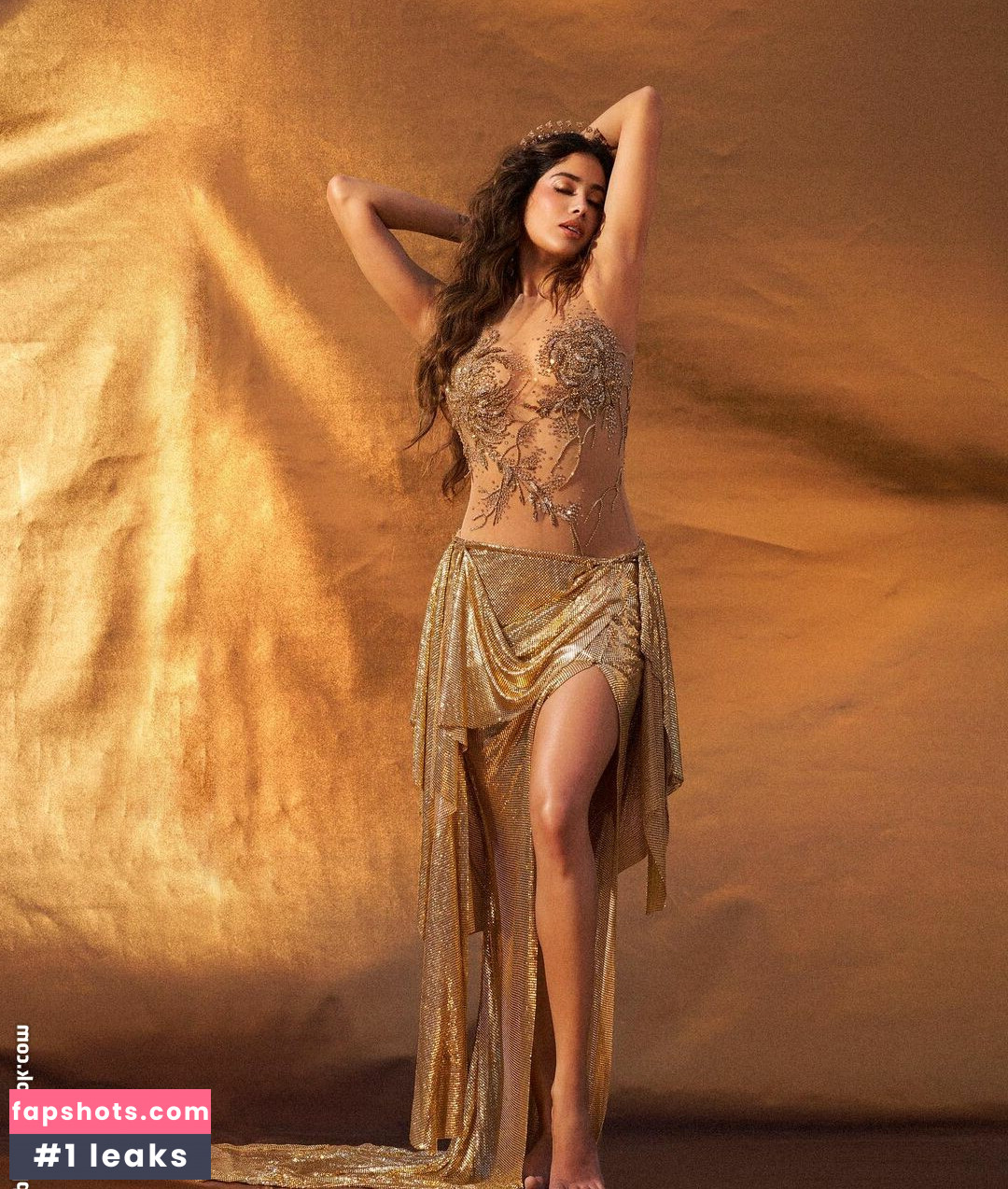 Janhvi Kapoor gallery photo #13
