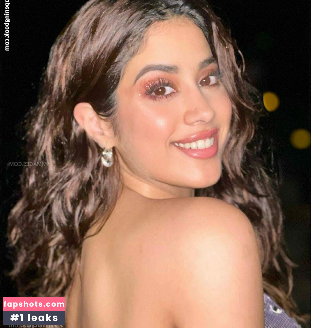 Janhvi Kapoor Nude Leaks OnlyFans Photos #38 - LeakJerk