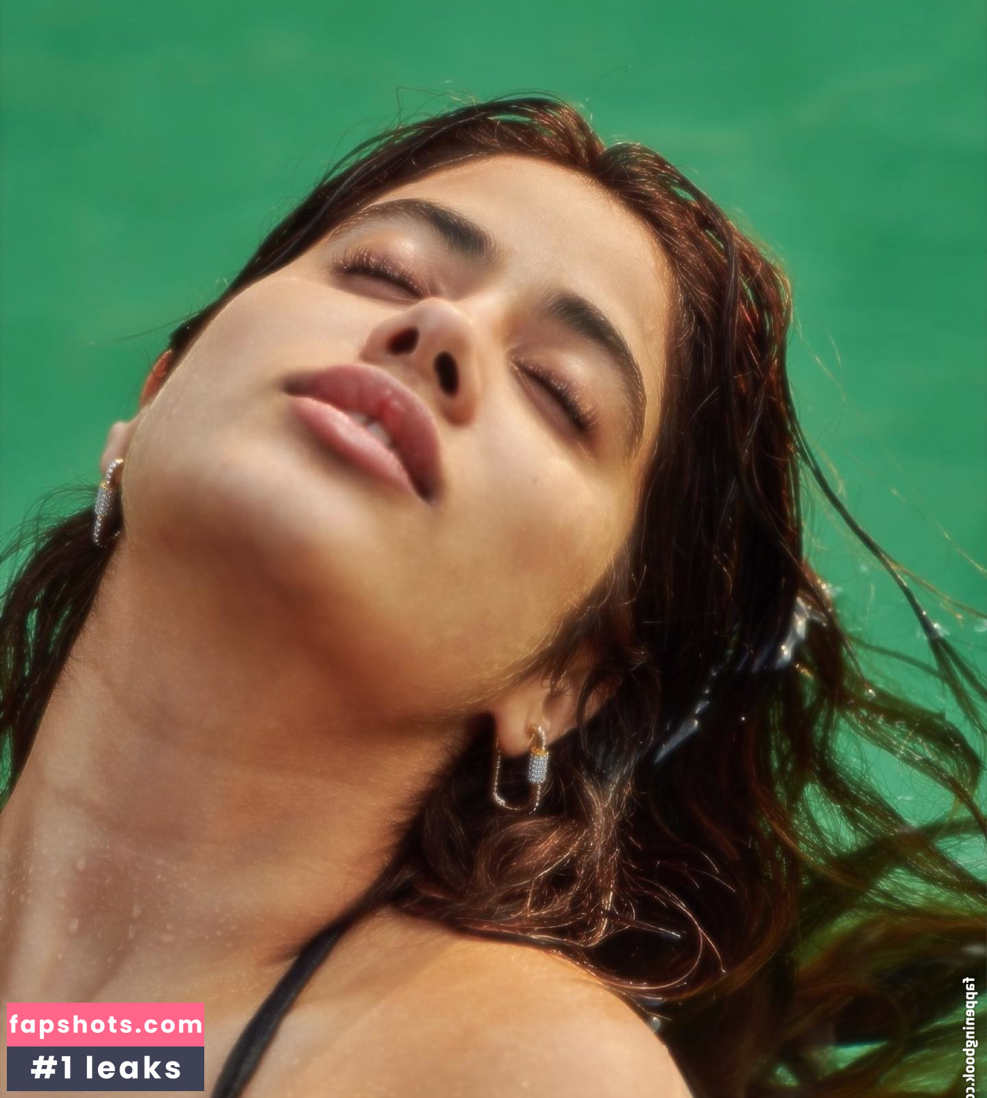 Janhvi Kapoor gallery photo #69