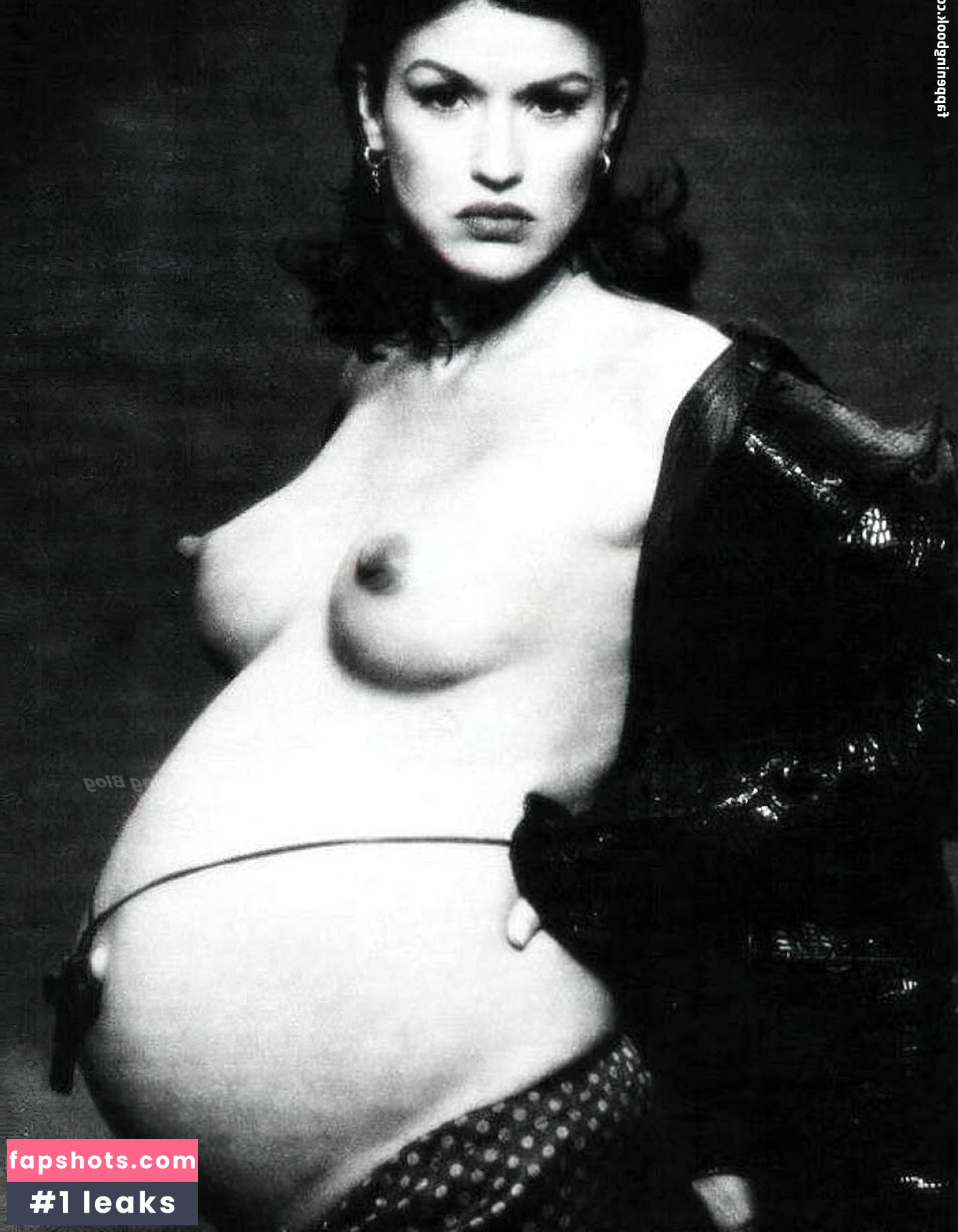 Janice Dickinson gallery photo #17