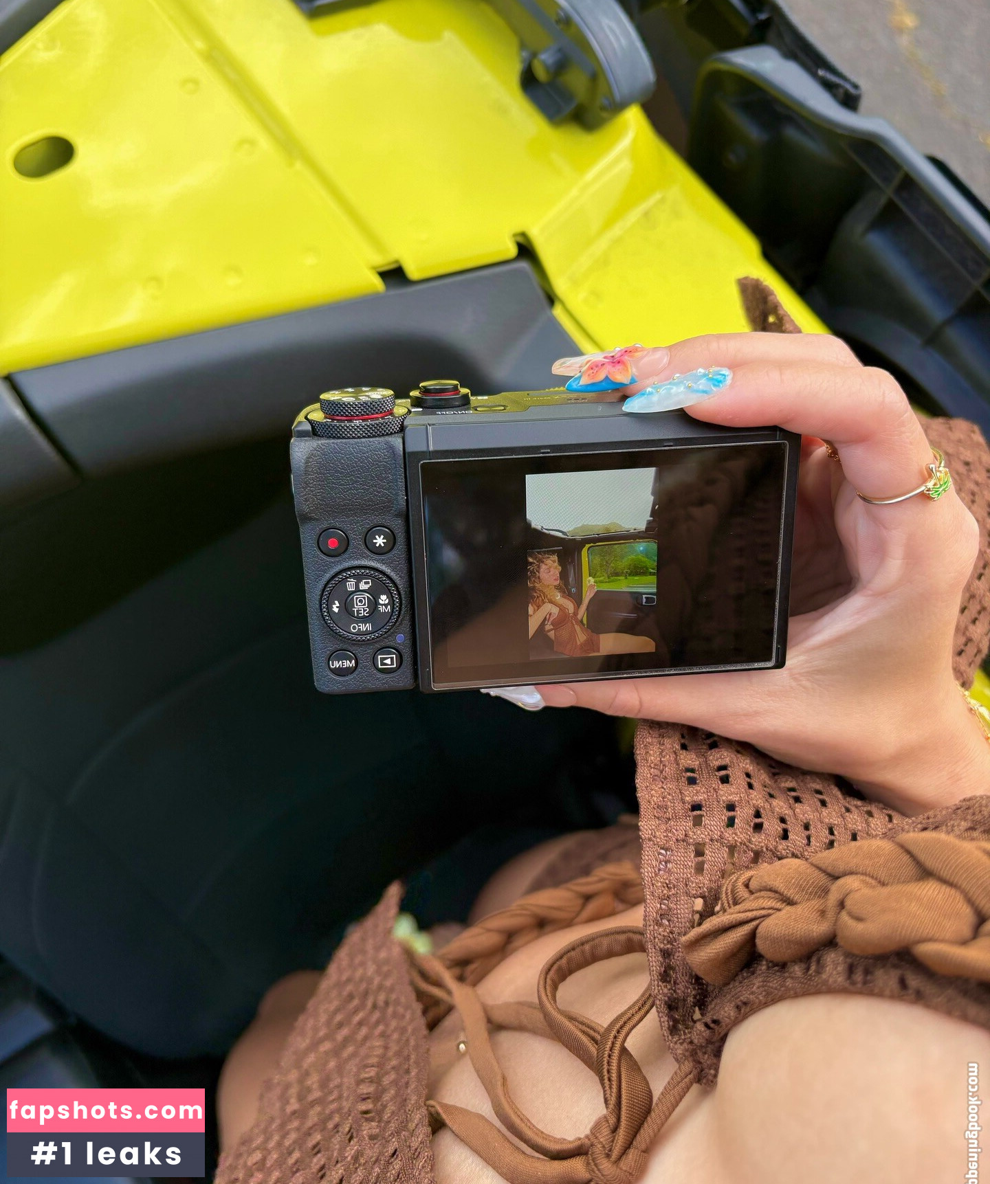 Janicee.janicee gallery photo #39