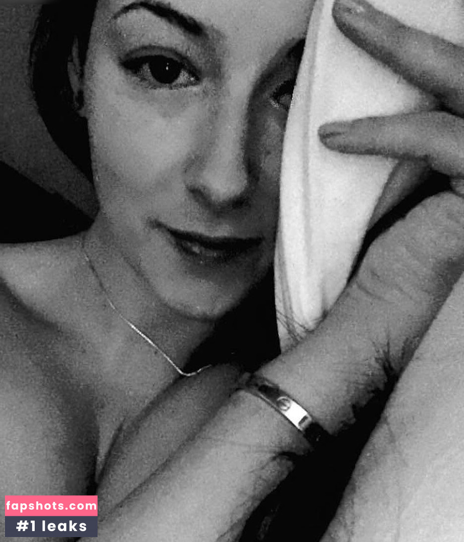 Janinavoo gallery photo #3