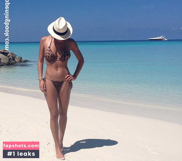 Janine Habeck gallery photo #297