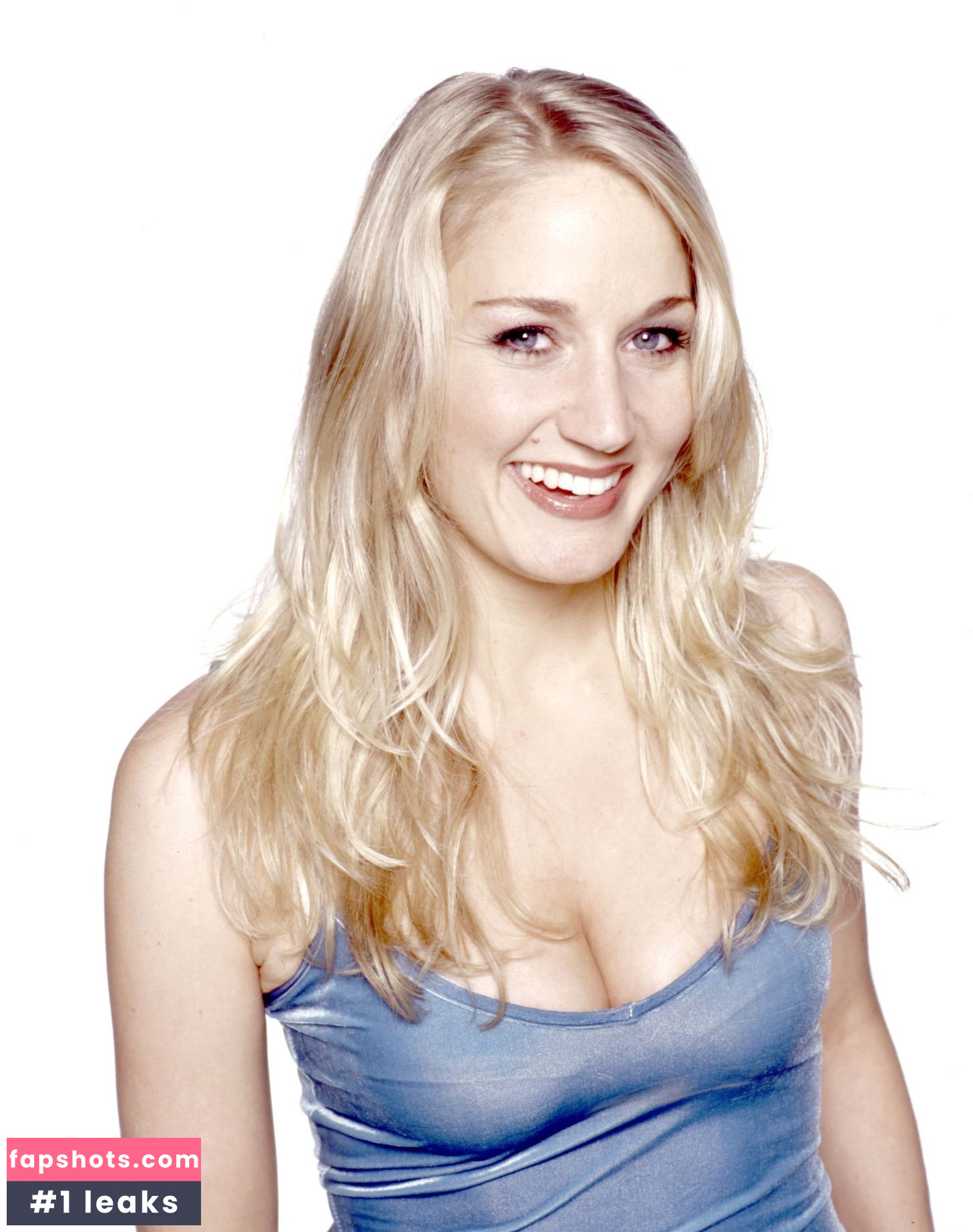 Janine Kunze gallery photo #53