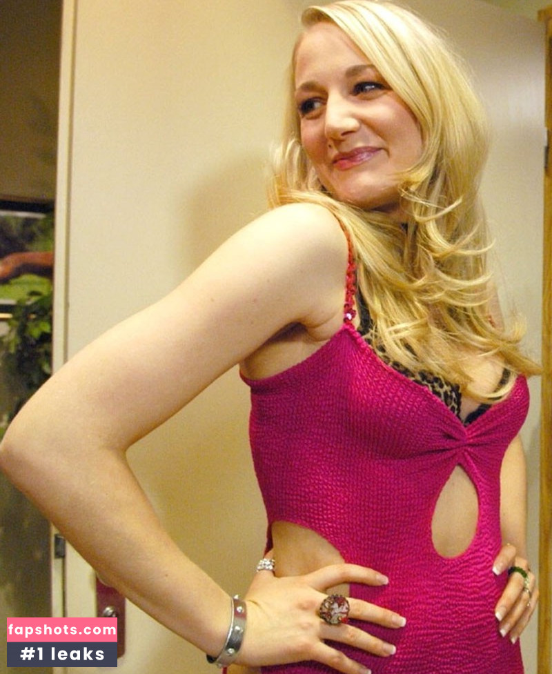 Janine Kunze gallery photo #66