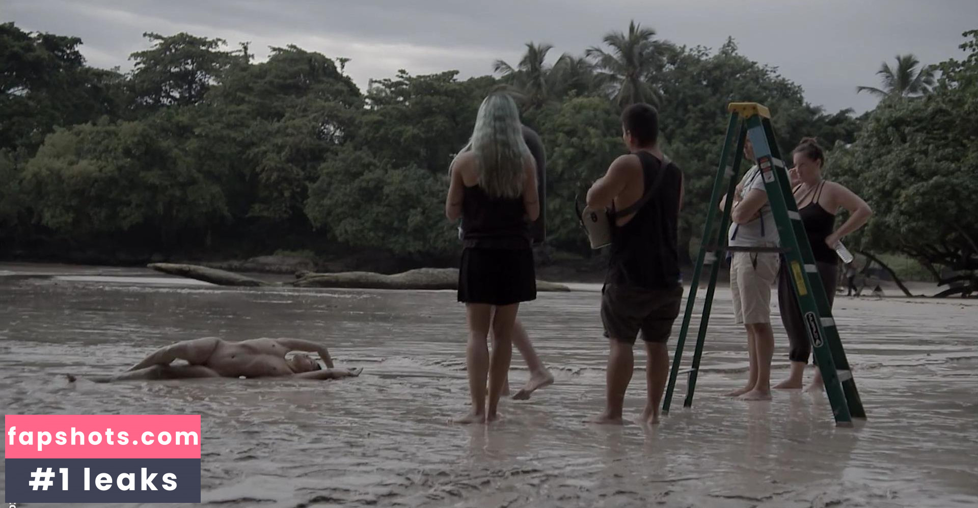 Janine Tugonon gallery photo #11