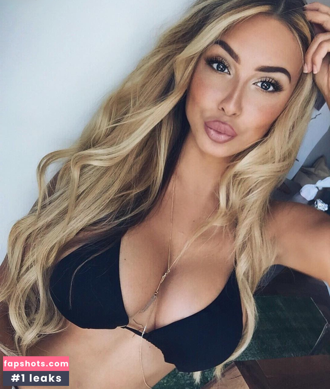 Janine Wiggert Nahé úniky fotek pouze od fanoušků #17 - Fapshots