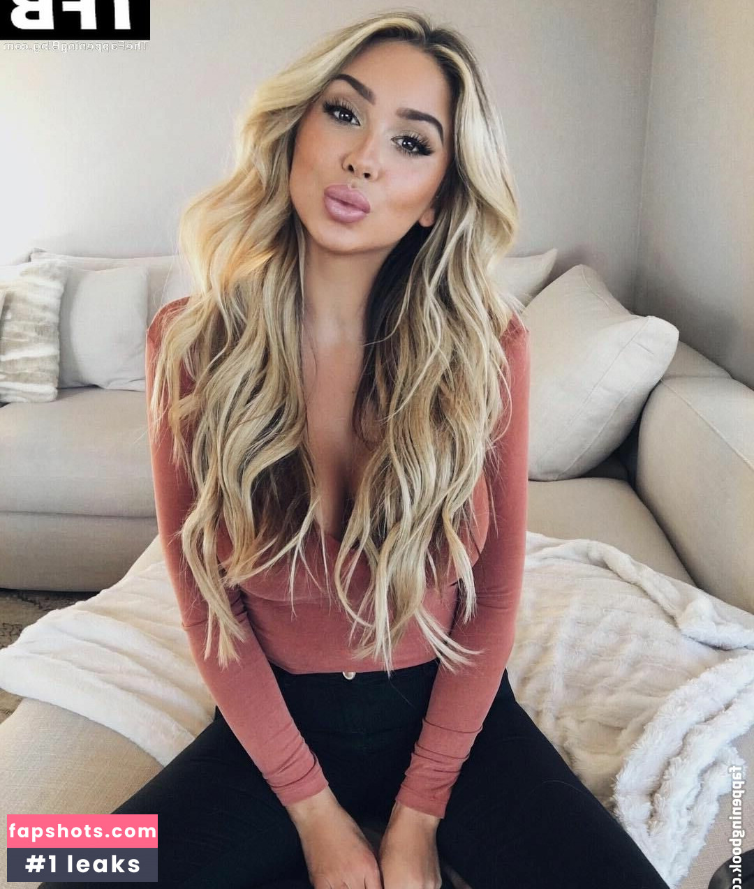 Janine Wiggert Nahé úniky fotek pouze od fanoušků #57 - Fapshots