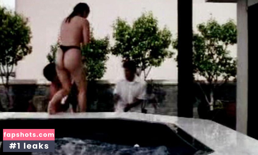 Janna Victoria gallery photo #7