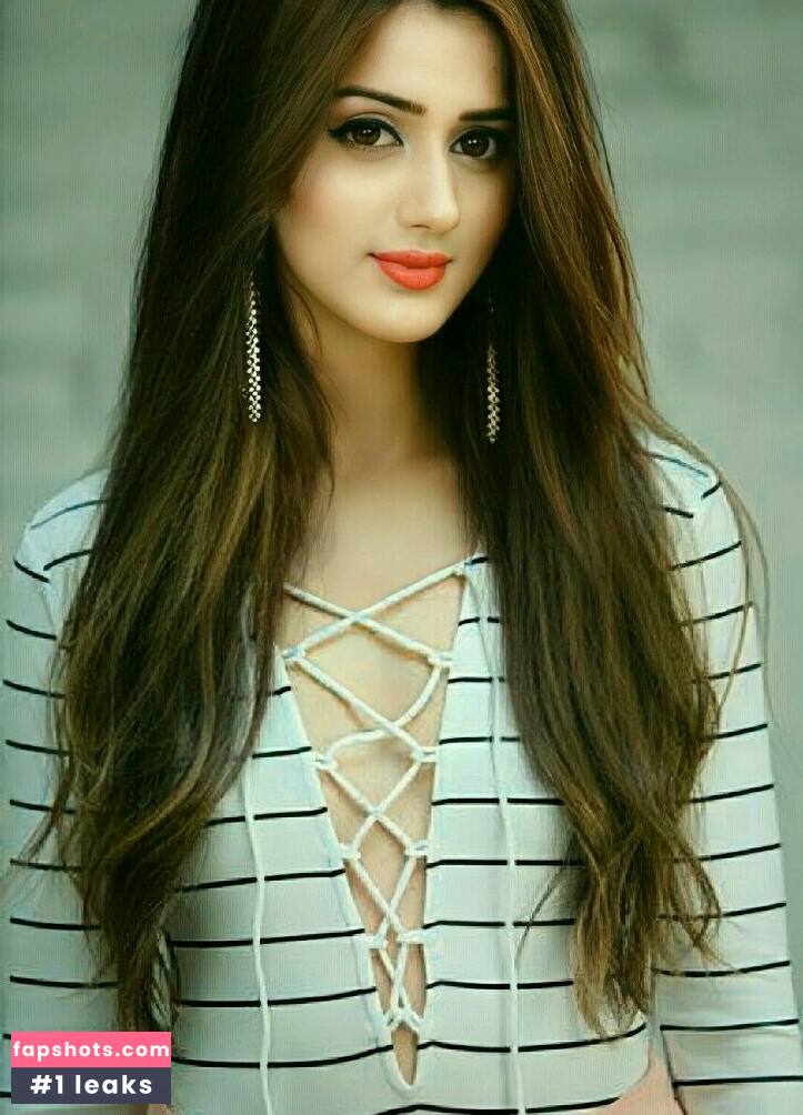 Jannat Mirza Nude Leaks OnlyFans Photos #2 - LeakJerk