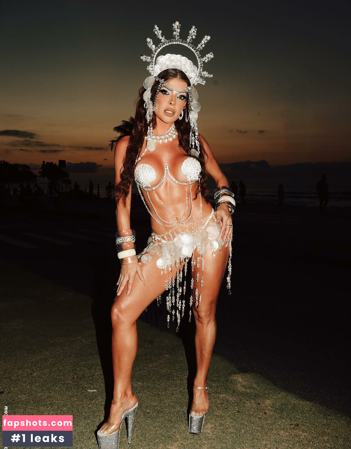 Jaquelline Grohalski gallery photo #3