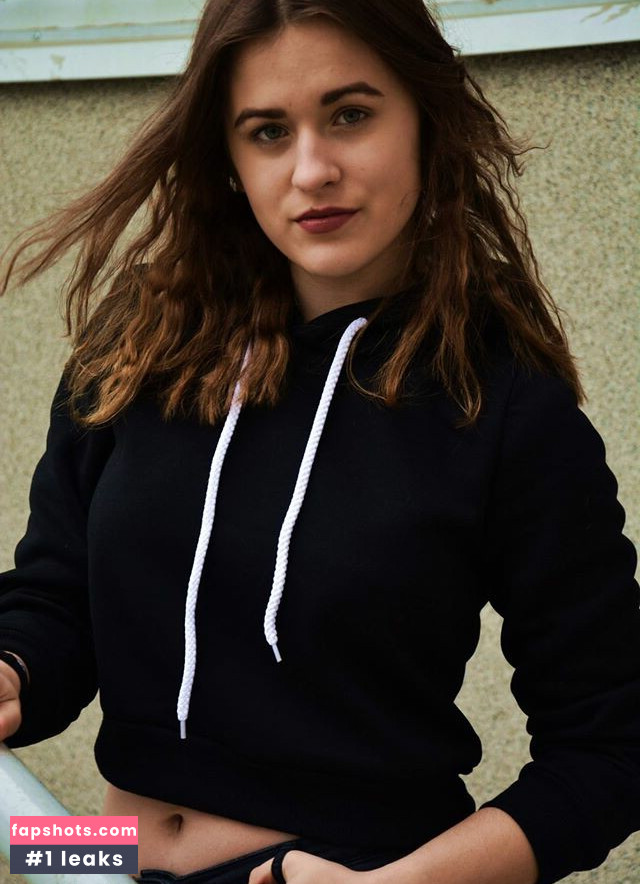 Jaroniewska gallery photo #2