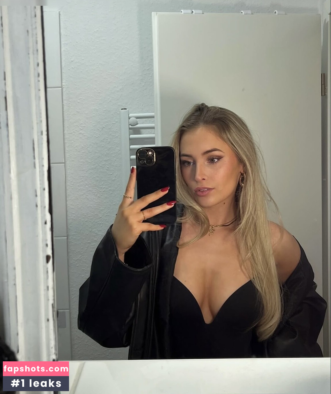 Jasmin Eller gallery photo #36