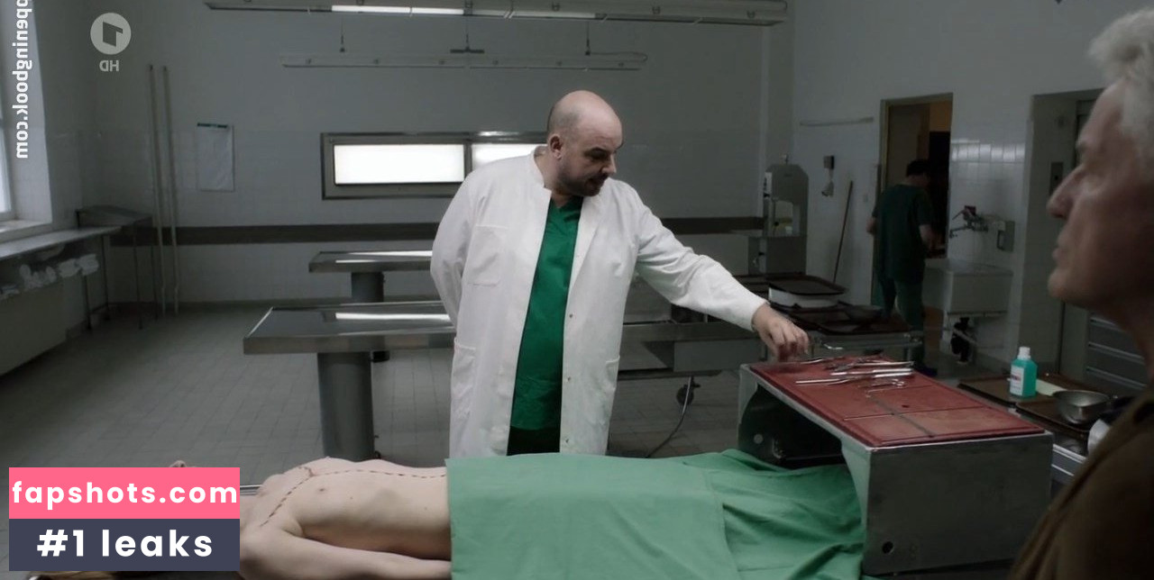 Jasmin Georgi gallery photo #2