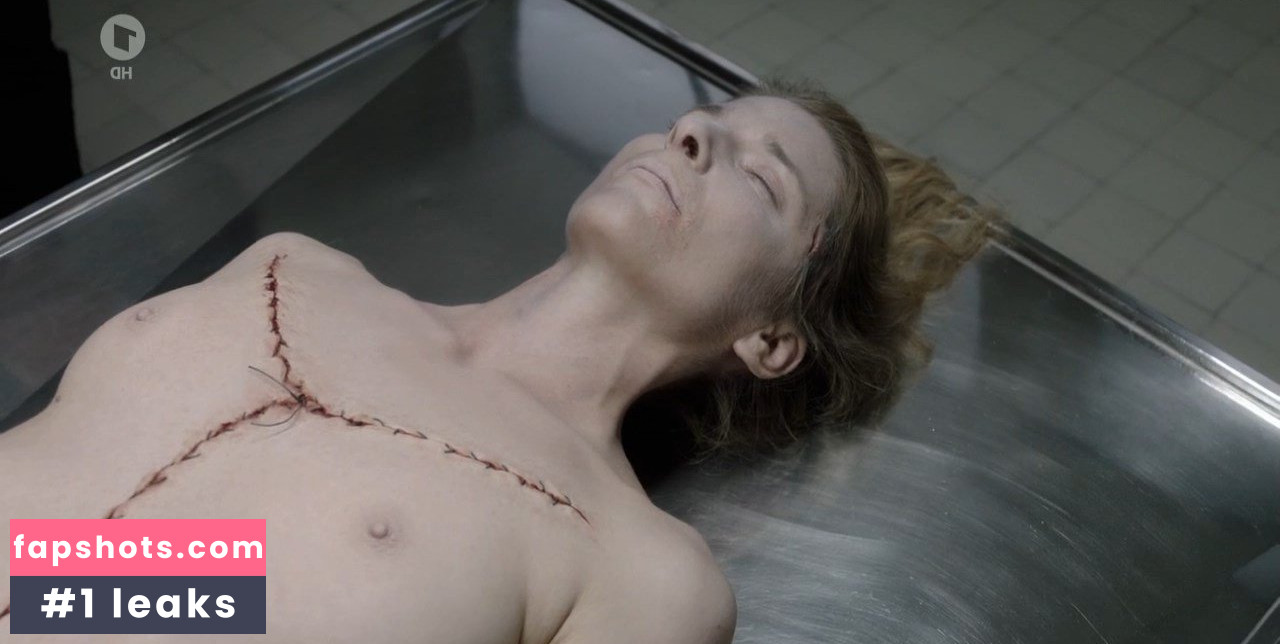 Jasmin Georgi gallery photo #3