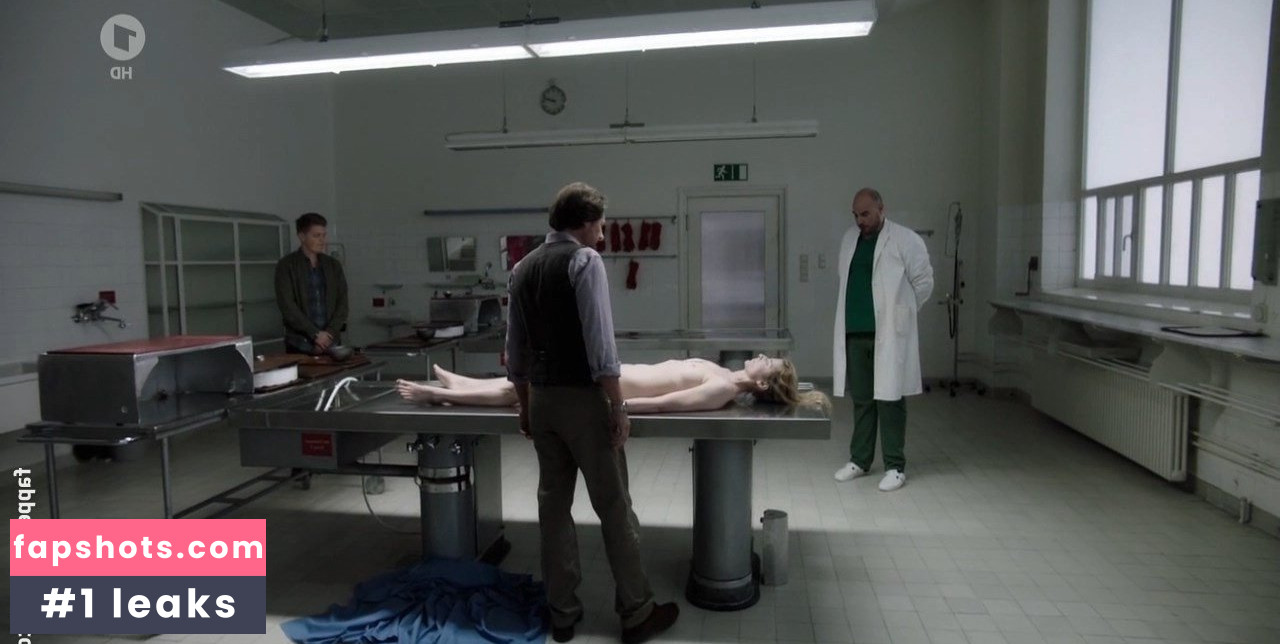 Jasmin Georgi gallery photo #5