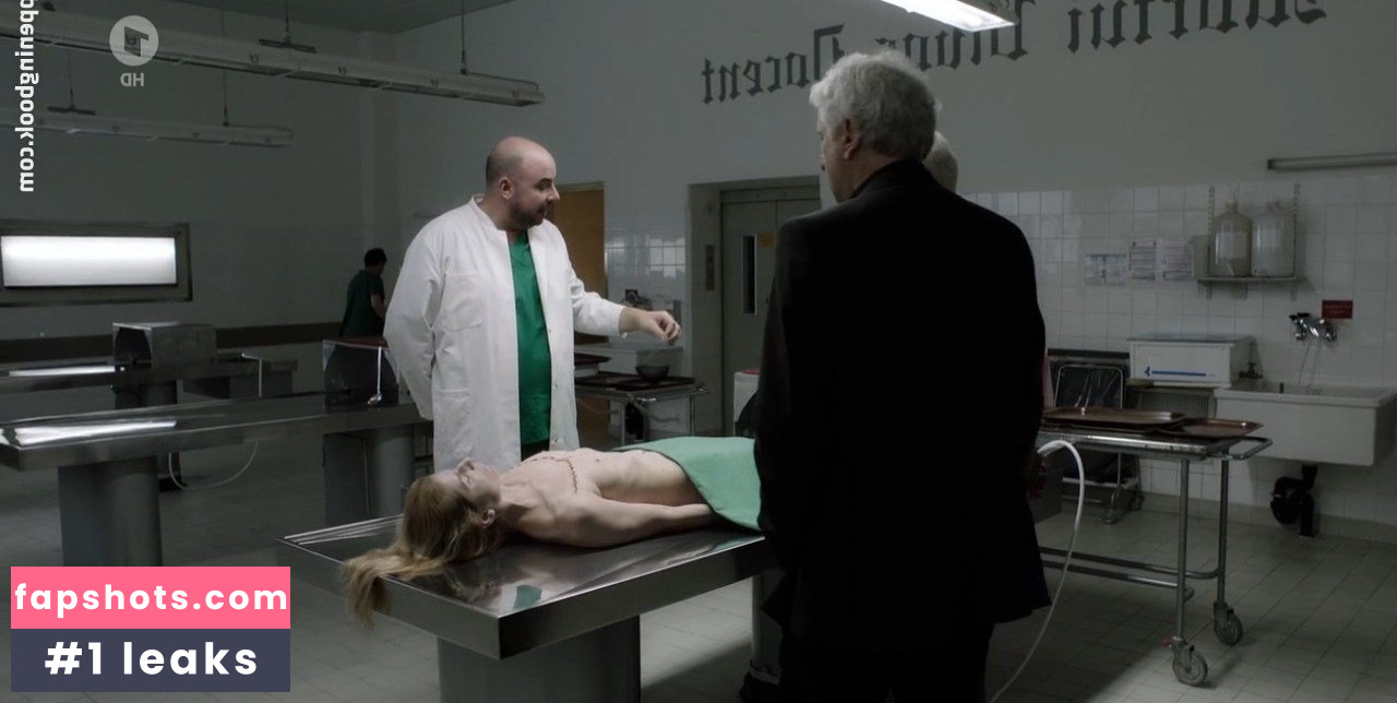 Jasmin Georgi nude babe gallery